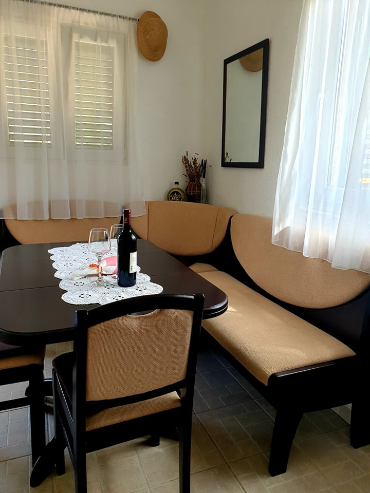 table and stool zuri